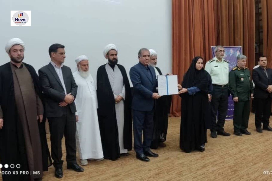 ایستادگی ملت: نماد قدرت در برابر دشمنان